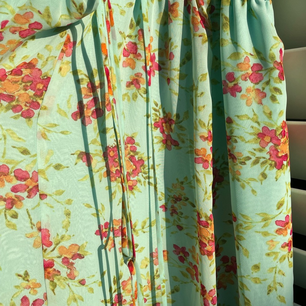 Beautiful Floral Maxi Dress in Turquoise Blue and Pink - Worn Once - Picture 6 of 10